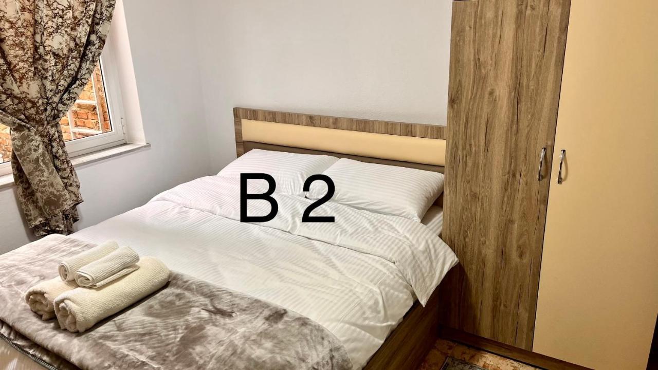Hotel Driteza Korce Esterno foto
